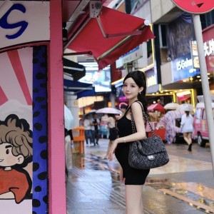 请输入相册名称