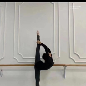 请输入相册名称