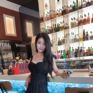 请输入相册名称