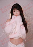 大家好，我是馨馨，请大家多多照顾~！