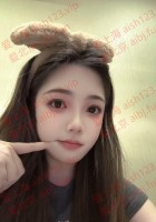 大家好，我是小辣椒，请大家多多照顾~！