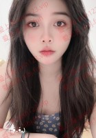 大家好，我是月牙儿，请大家多多照顾~！