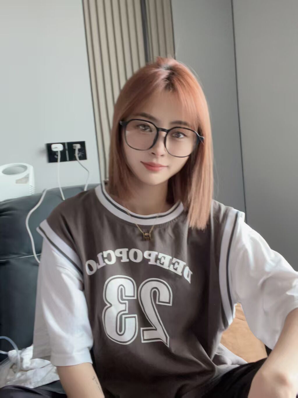 JGF{`0NJ1R3$J1Q10XOFH{O.jpg