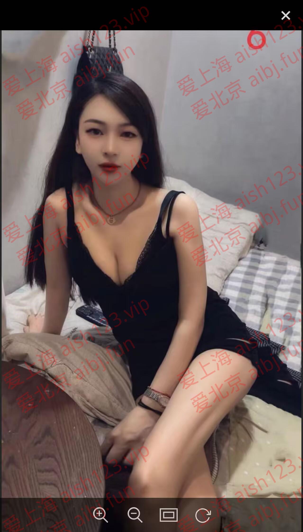 8A039FA8F2795D677C41FA5F34770737.jpg