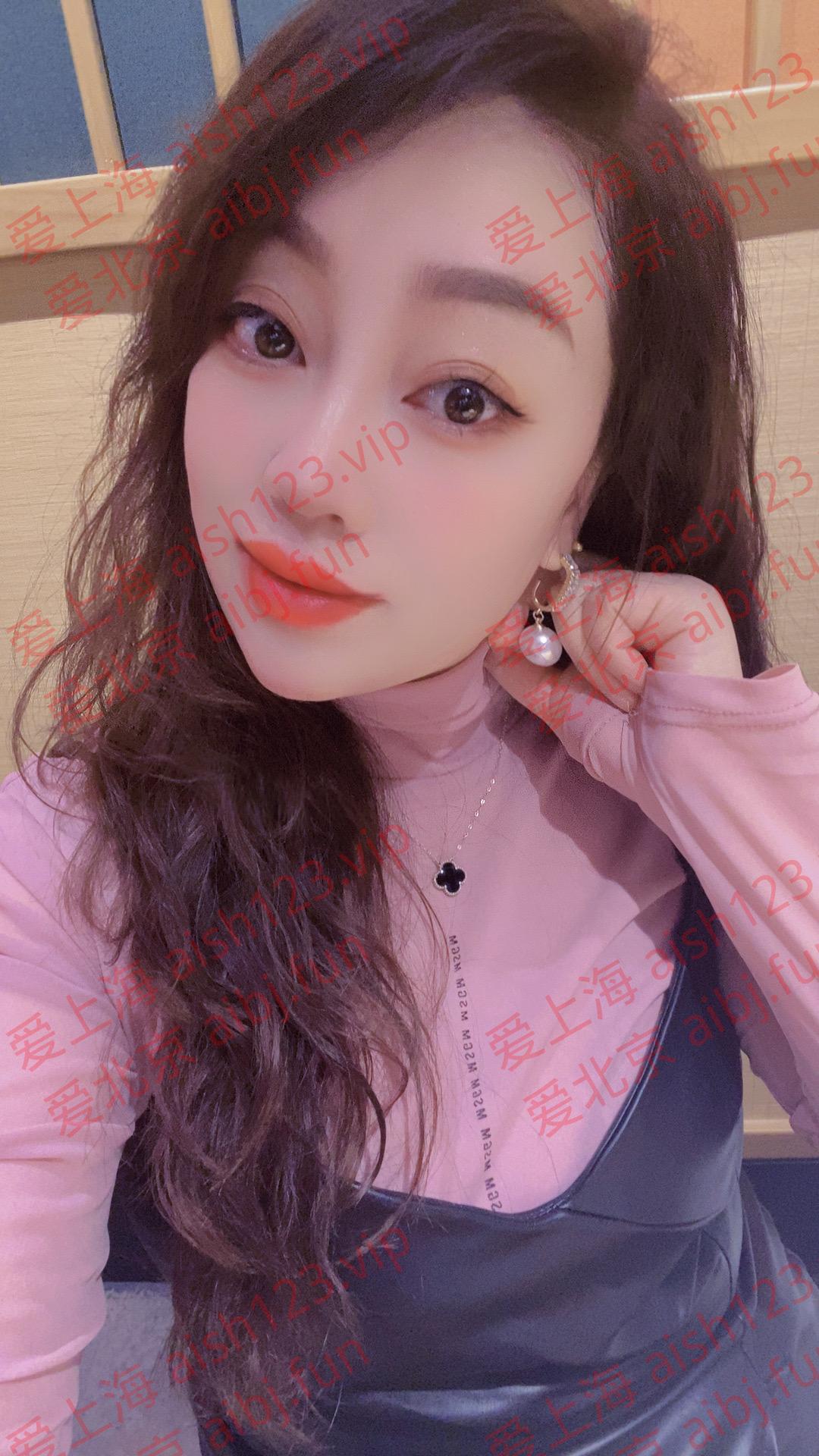 菲菲1.jpg 菲菲1.jpg