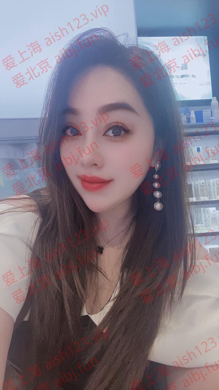 菲菲2.jpg 菲菲2.jpg