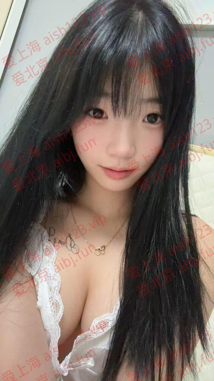 CE3P[8YELBMPOCCUUX8{$WC.jpg