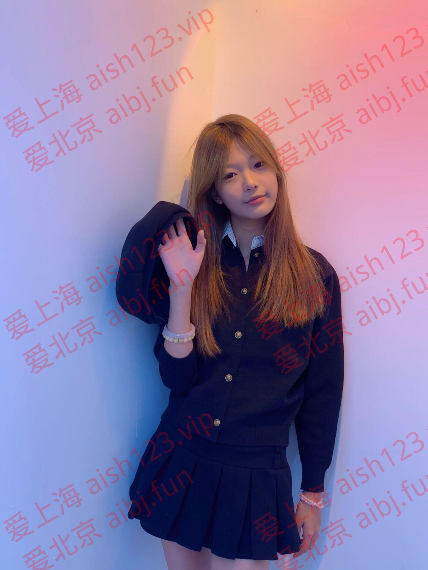 1R635U%)~~HQ)I50NB9OHHO.jpg