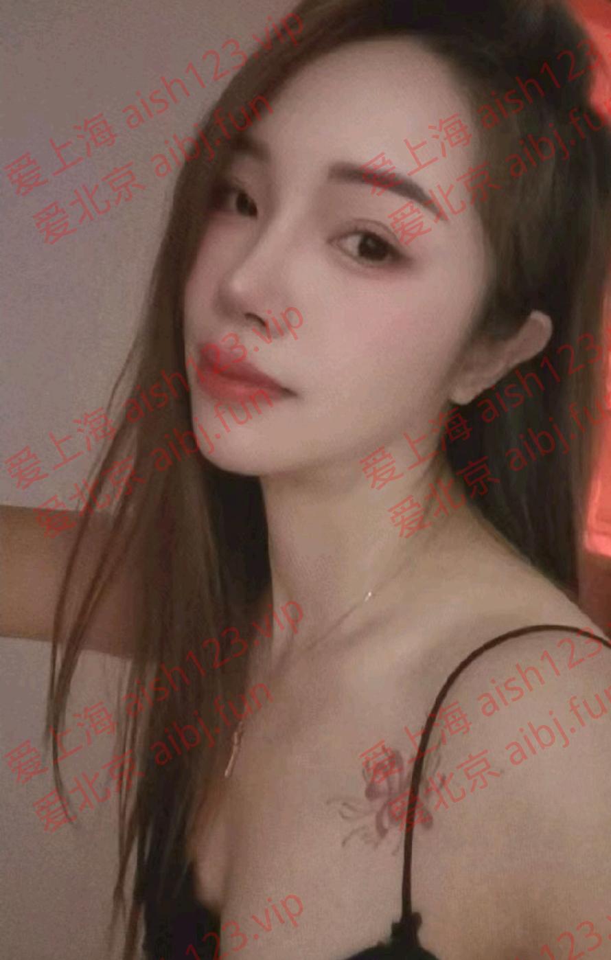小艺1.jpg