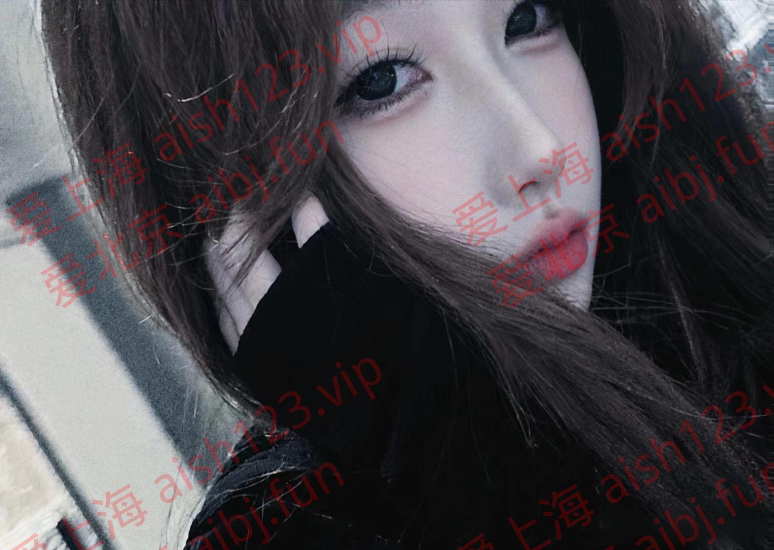ODS{K`YE03{YOJ{K1L4VP39.jpg